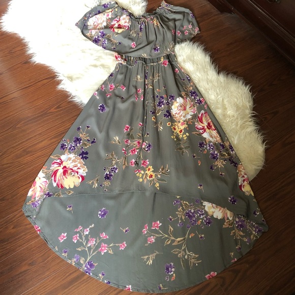 Altar'd State Dresses & Skirts - Altar’d State (Grey/Floral)High Low Dress